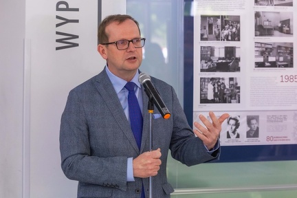 P.Sudara -  Wystawa 80 lat Biblioteki GUMed - 017 1