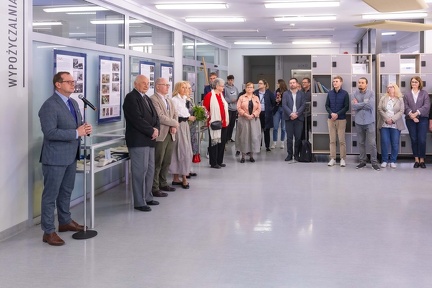 P.Sudara -  Wystawa 80 lat Biblioteki GUMed - 018 1