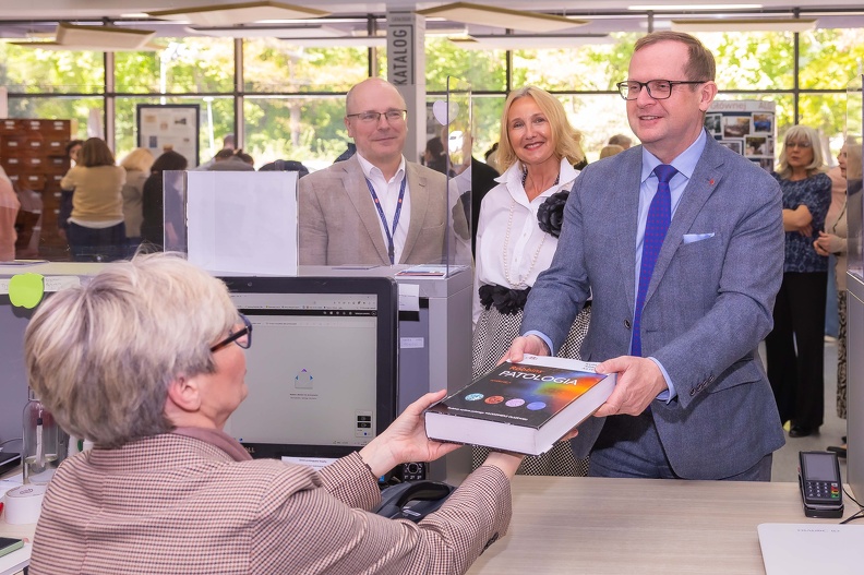 P.Sudara -  Wystawa 80 lat Biblioteki GUMed - 038 1